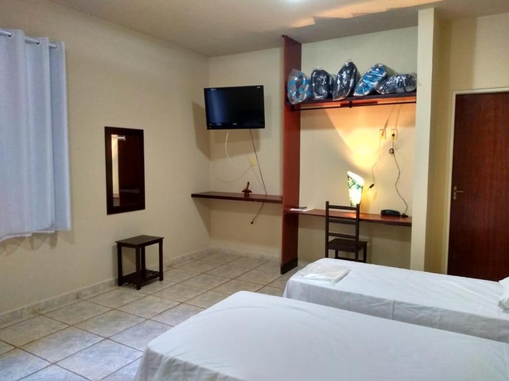 Hotel Veredas Monsenhor Paulo Extérieur photo